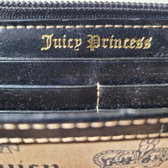 Juicy Couture Brown and Cream Women's Wallet - Picture 12 of 12